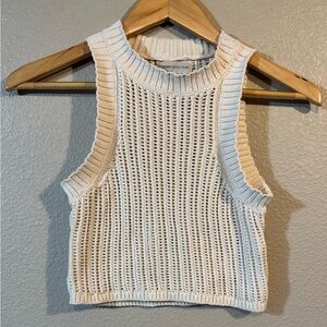Urban Outfitters Beige Cropped Sweater Tank Top | Women’s M